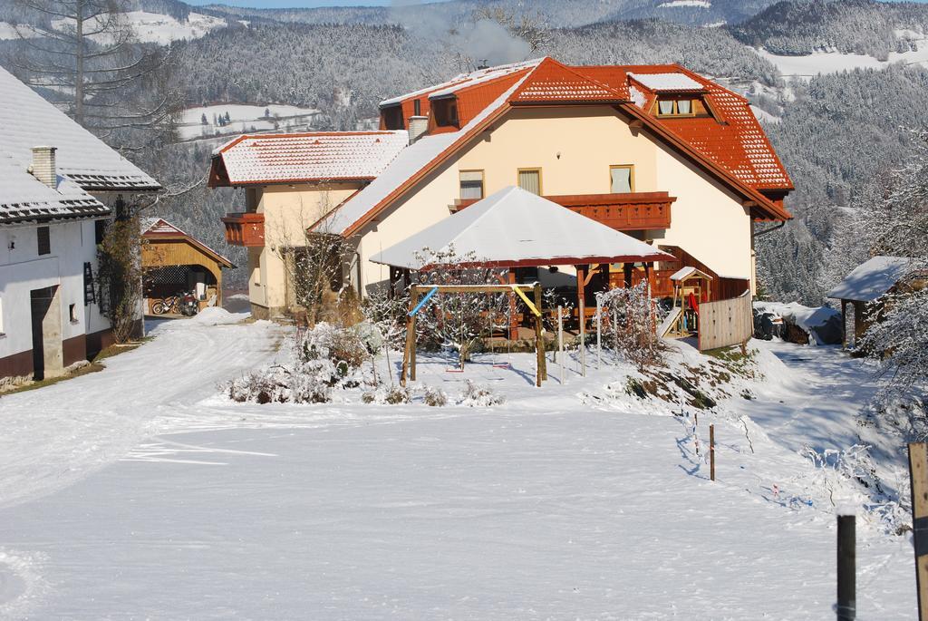 Apartments Organic tourist farm Jeglijenk Šentjanž pri Dravogradu Kamer foto